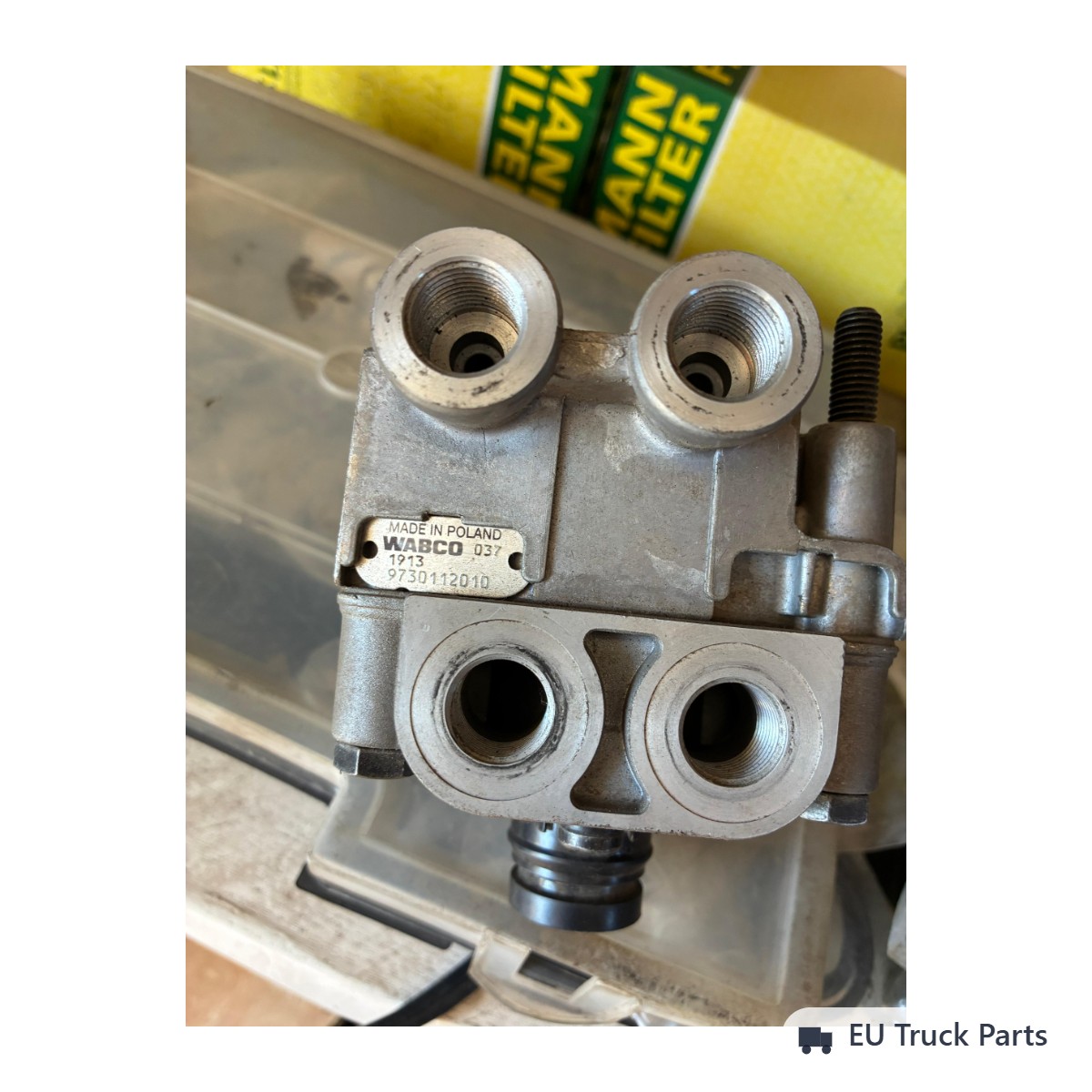 Relay valve